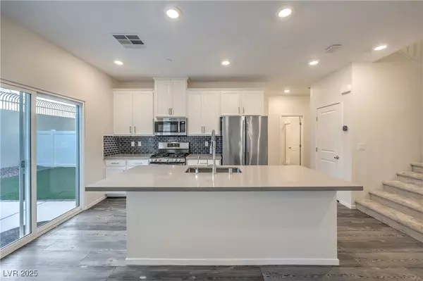 Henderson, NV 89052,545 Thea ST #1315