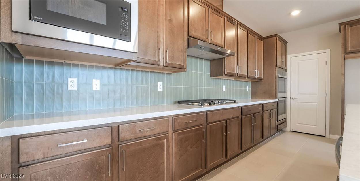 Henderson, NV 89011,769 Cloud Creek ST
