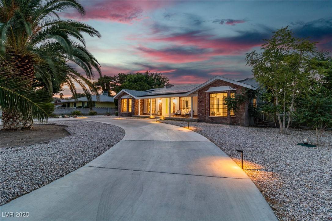 Las Vegas, NV 89108,5486 Alfred DR