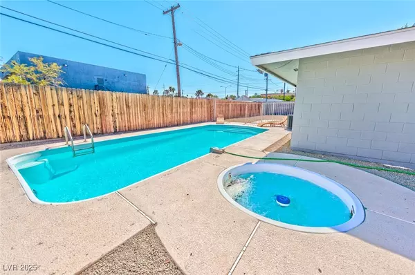 Las Vegas, NV 89169,1861 Sombrero DR