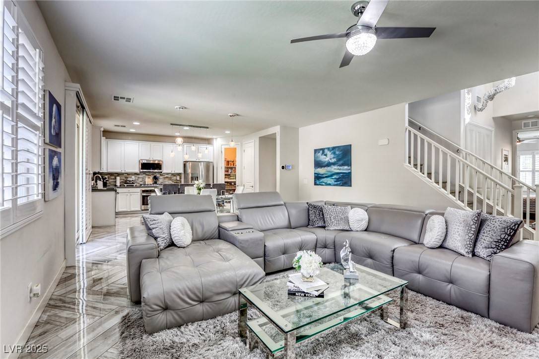 Las Vegas, NV 89138,459 Astillero ST