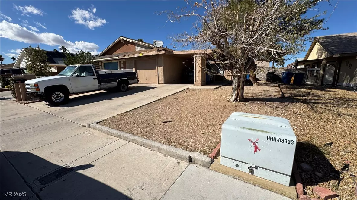 Las Vegas, NV 89147,7056 Sprucewood ST