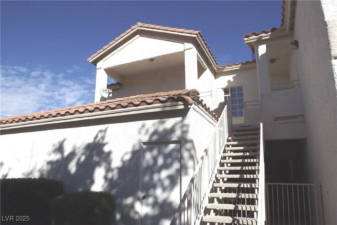 75 N Valle Verde DR #225, Henderson, NV 89074