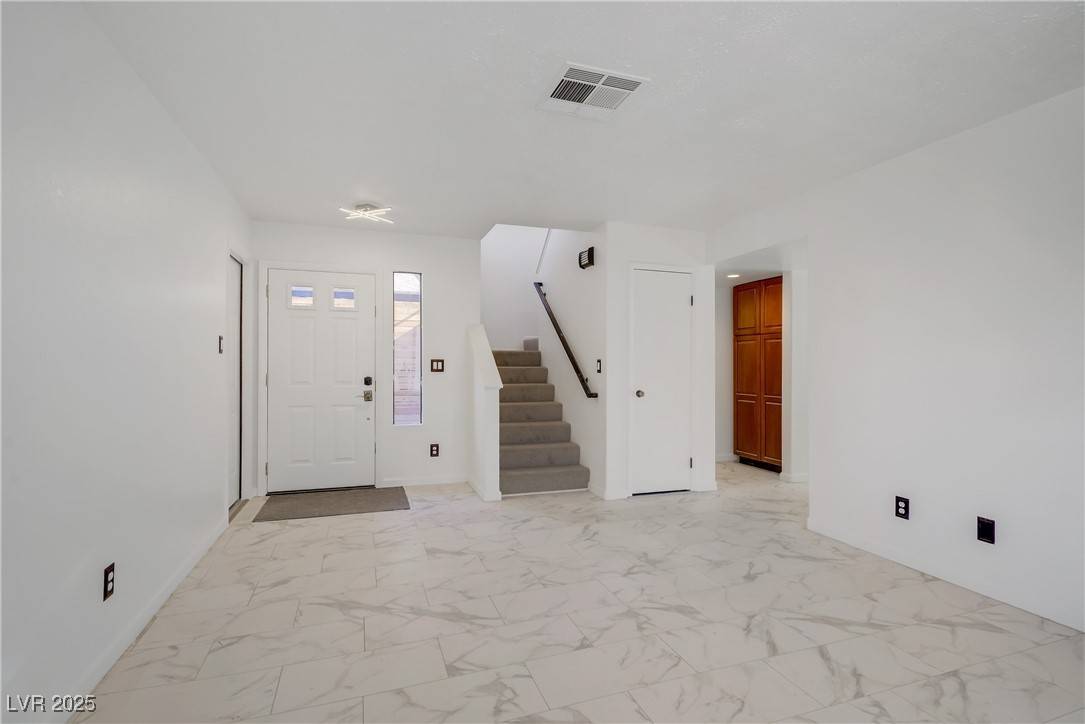 Las Vegas, NV 89145,117 Lotus Blossom CT