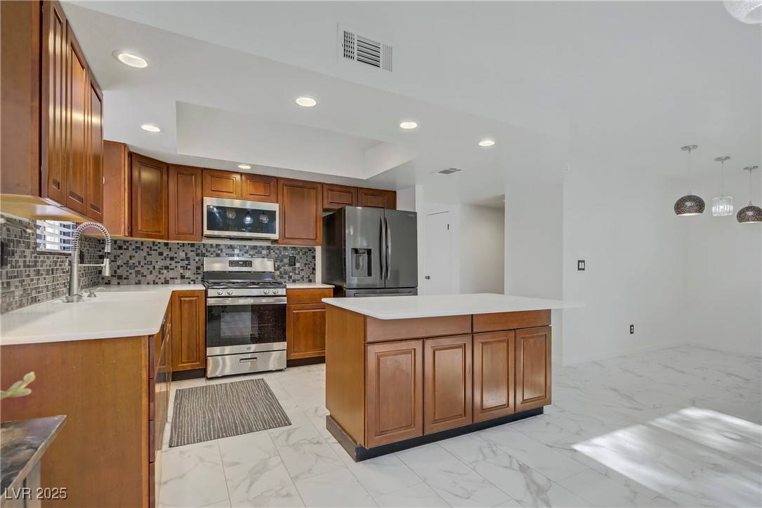 Las Vegas, NV 89145,117 Lotus Blossom CT