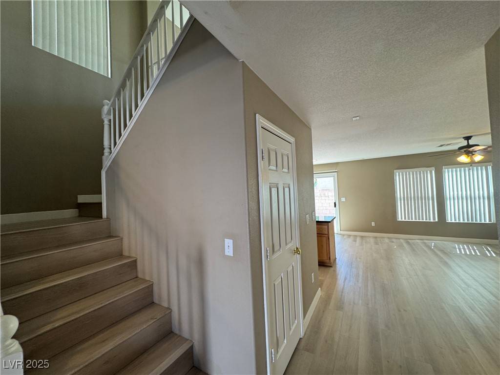 Las Vegas, NV 89148,136 Temple Wood CT
