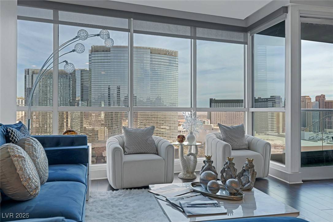 4525 Dean Martin DR #2205, Las Vegas, NV 89103