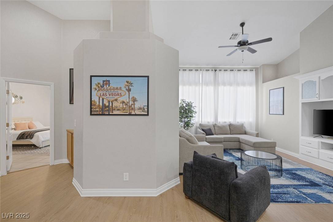 Las Vegas, NV 89130,5512 Goldbrush ST