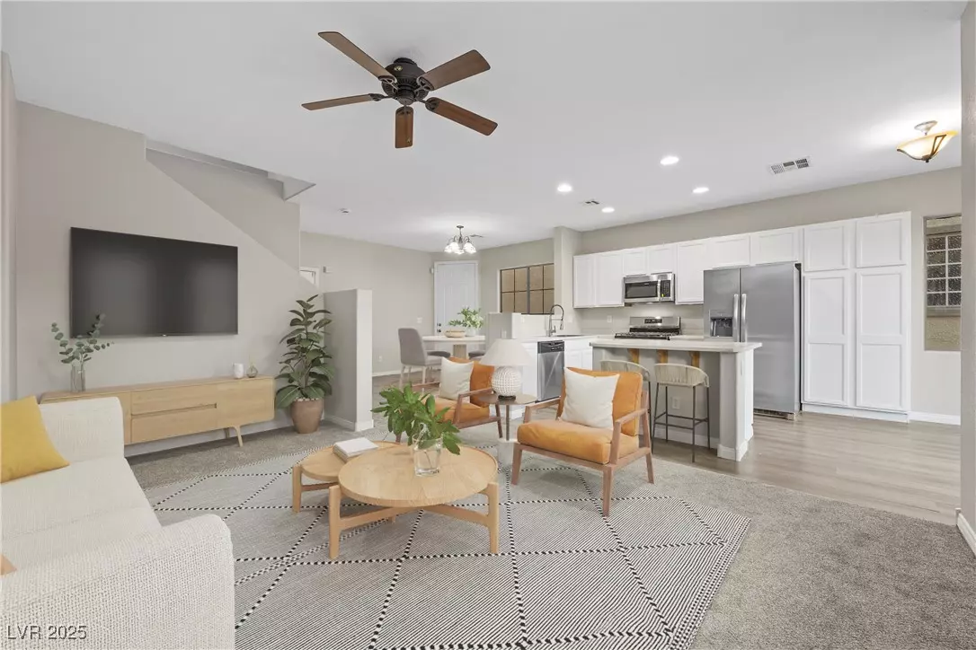 North Las Vegas, NV 89084,6460 Raven Hall ST