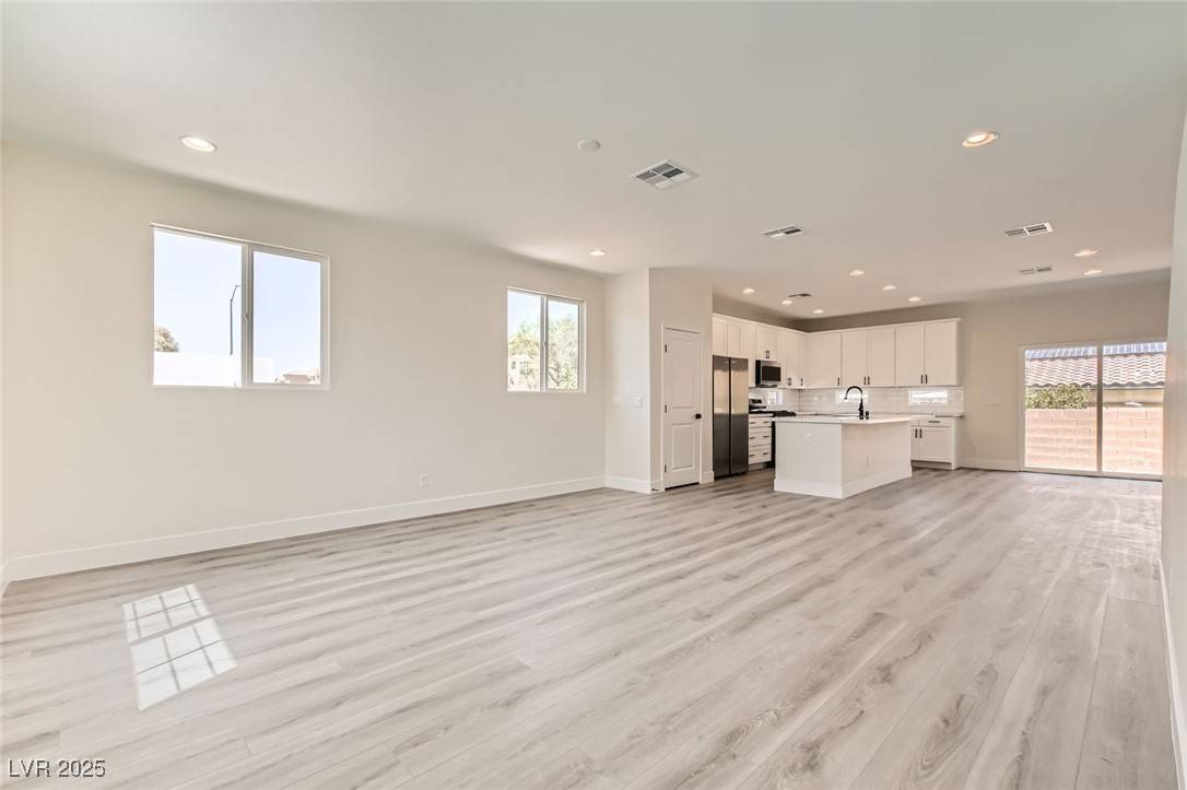 Las Vegas, NV 89178,9712 Rocket Grove CT