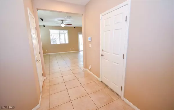 Las Vegas, NV 89141,6470 Little Harbor CT