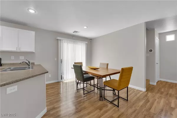 Las Vegas, NV 89183,9957 Fine Fern ST
