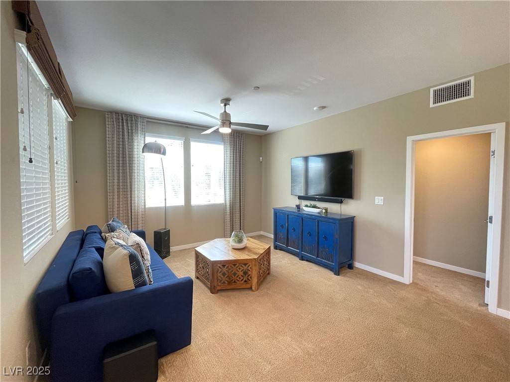 Las Vegas, NV 89135,11257 Rainbow Peak AVE #205