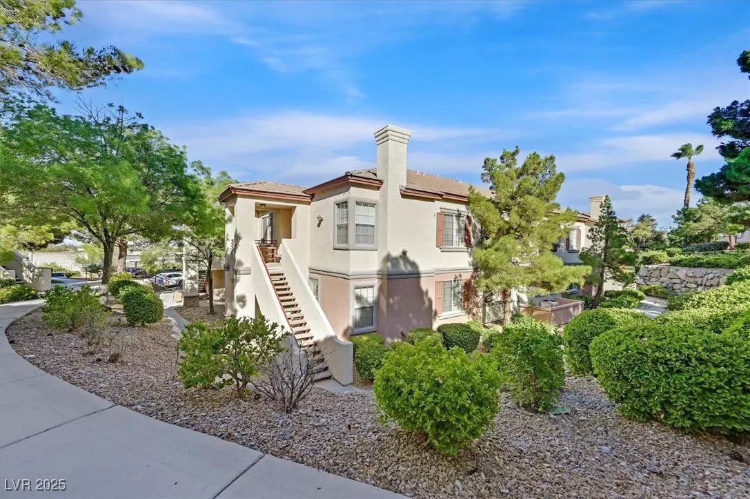 Las Vegas, NV 89144,10205 Camborne AVE #104