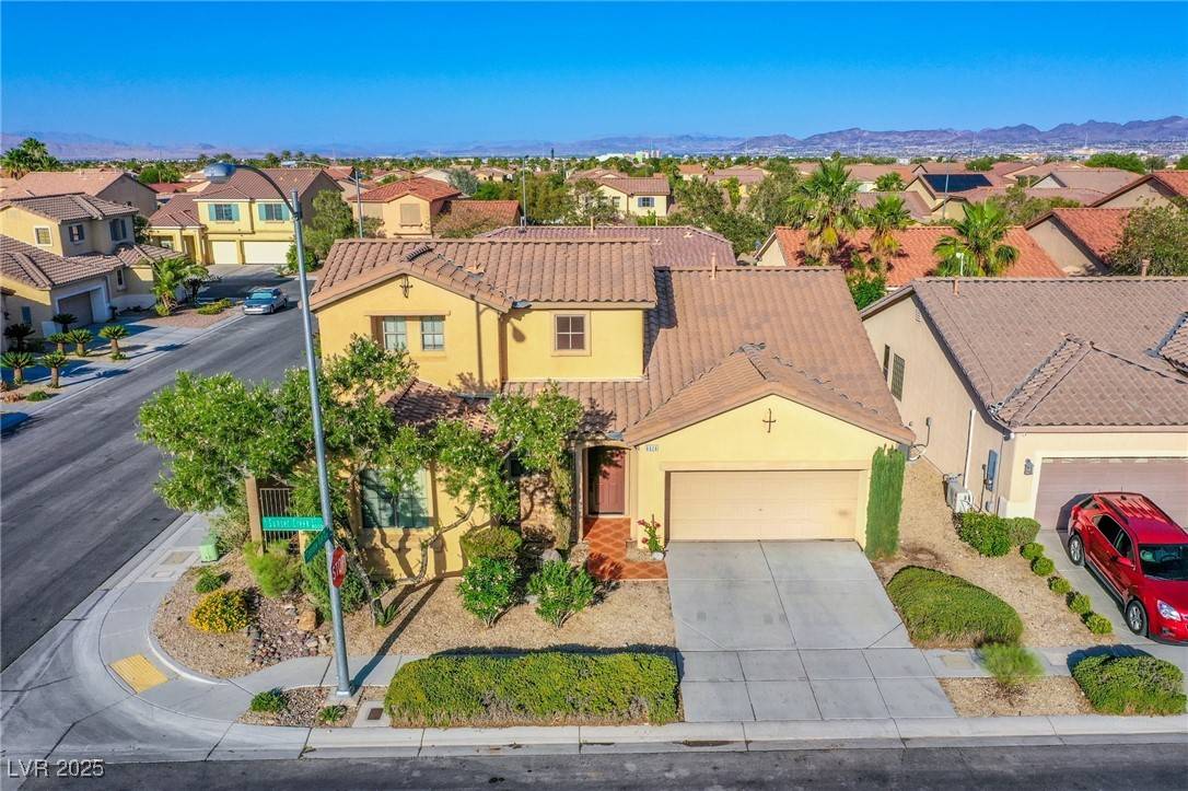 8026 Sunset Creek ST, Las Vegas, NV 89113