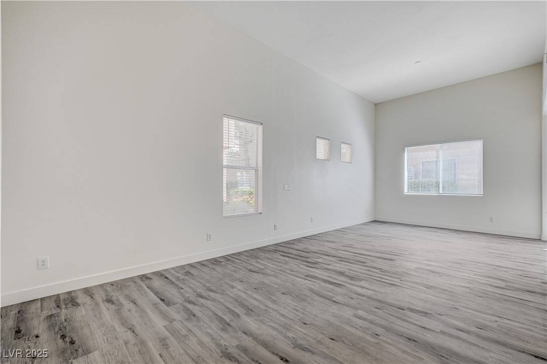 Las Vegas, NV 89144,10537 Redwood Ash AVE