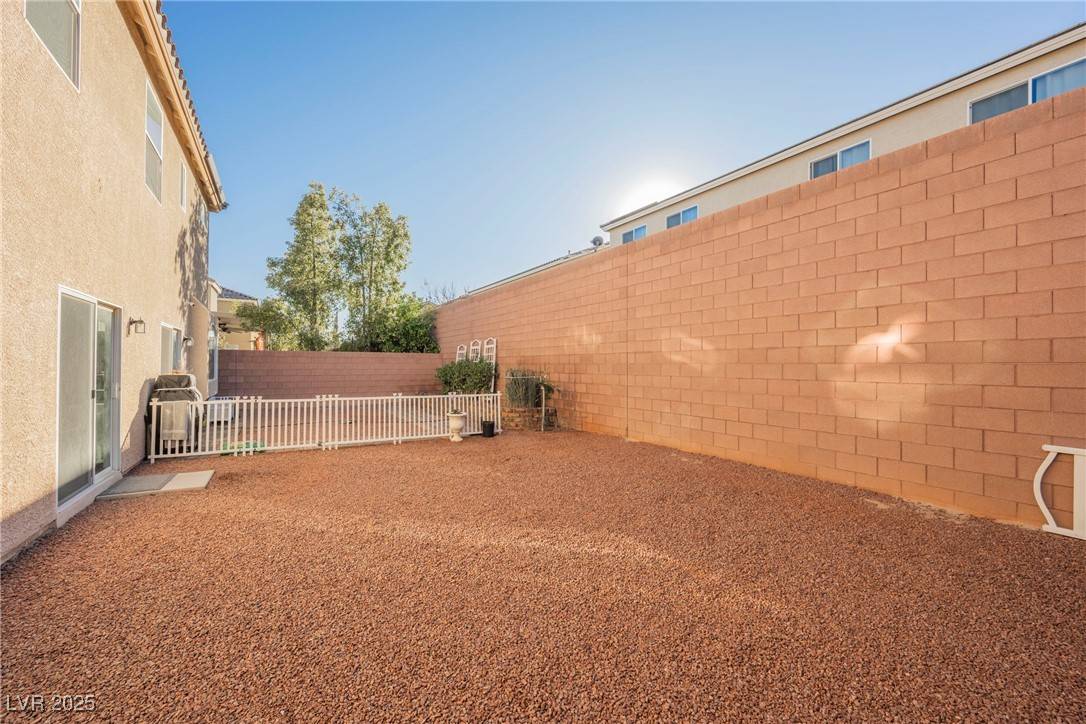 Las Vegas, NV 89139,8543 Alpine Vineyards CT