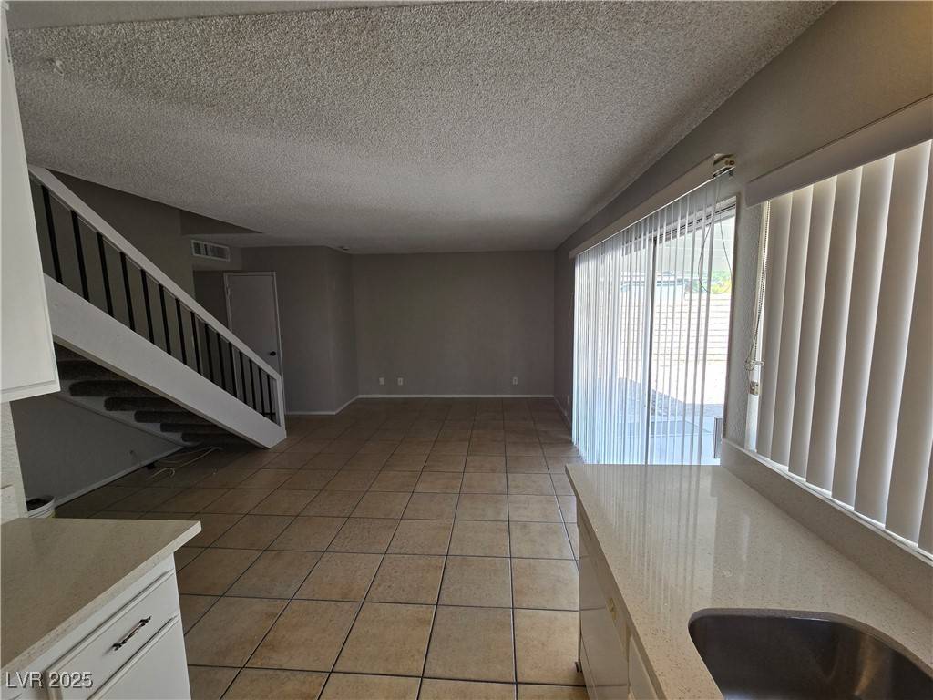 Las Vegas, NV 89147,7550 SILVER LEAF WAY #none