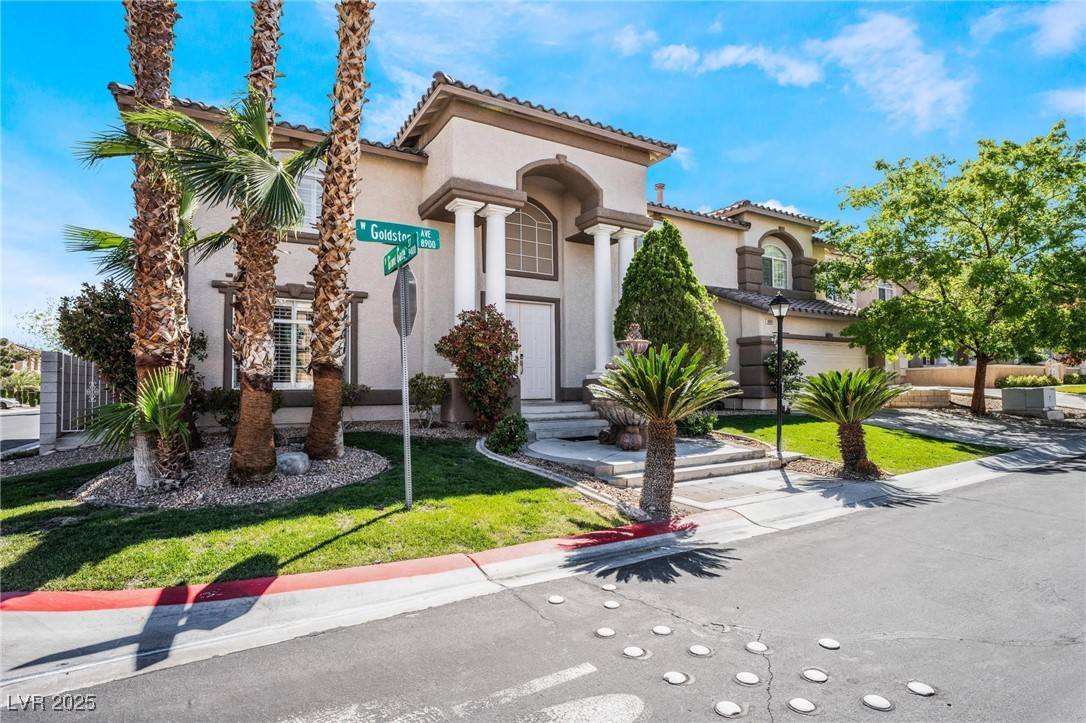 Las Vegas, NV 89143,8901 Goldstone AVE