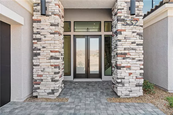 Henderson, NV 89015,332 S Milan ST