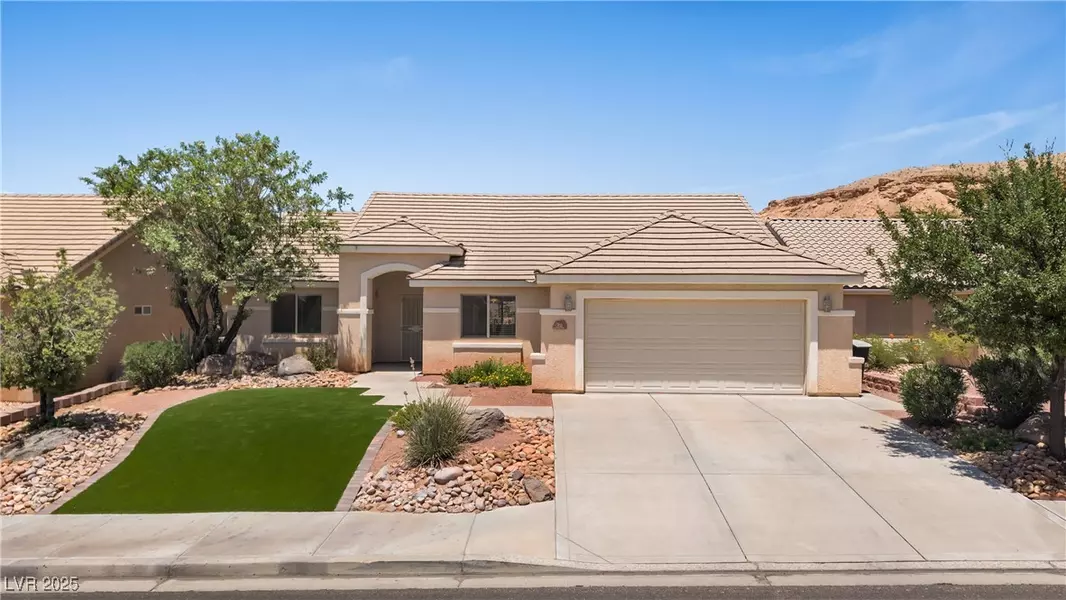 871 Falcon Glenn DR, Mesquite, NV 89027
