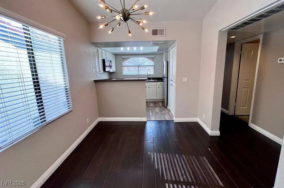Las Vegas, NV 89117,8455 W Sahara AVE #213