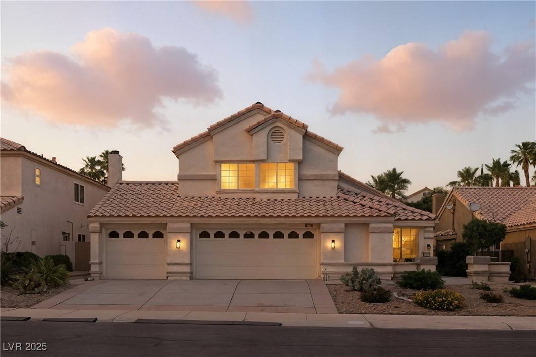Las Vegas, NV 89117,2105 Madagascar LN
