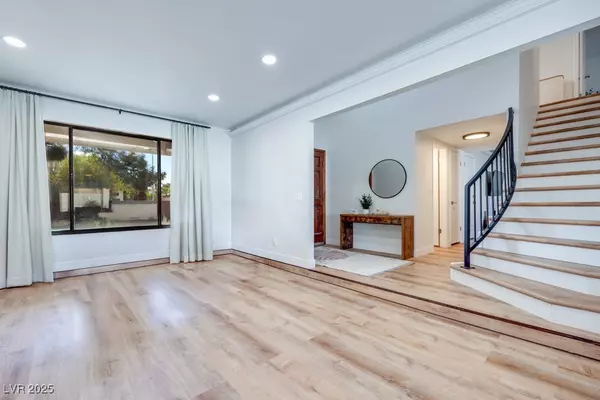 Henderson, NV 89014,1926 Navarre LN