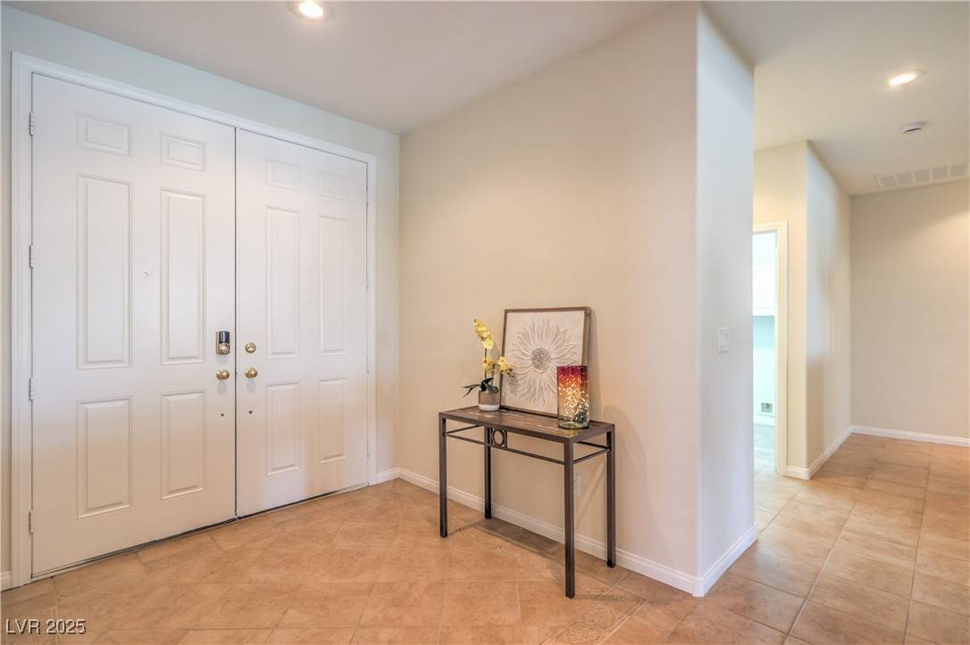 Las Vegas, NV 89131,5889 Wildhorse Ledge AVE
