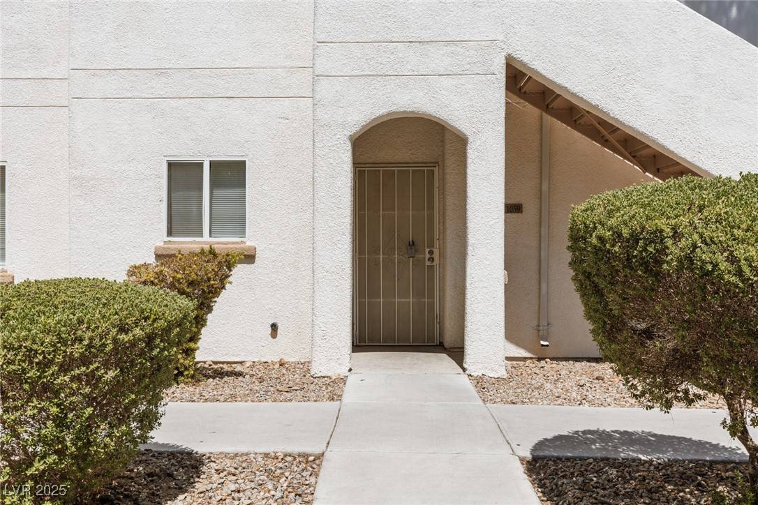 Las Vegas, NV 89142,5650 E Sahara AVE #1059