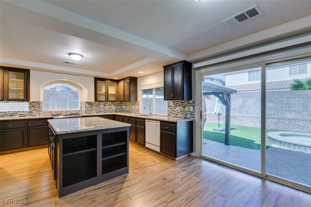 7831 Abalone Bay ST, Las Vegas, NV 89139