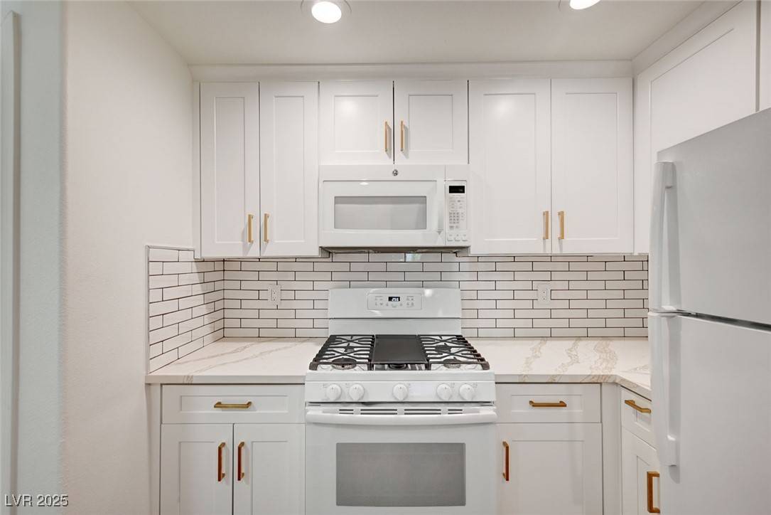 Henderson, NV 89014,2050 W Warm Springs RD #4512