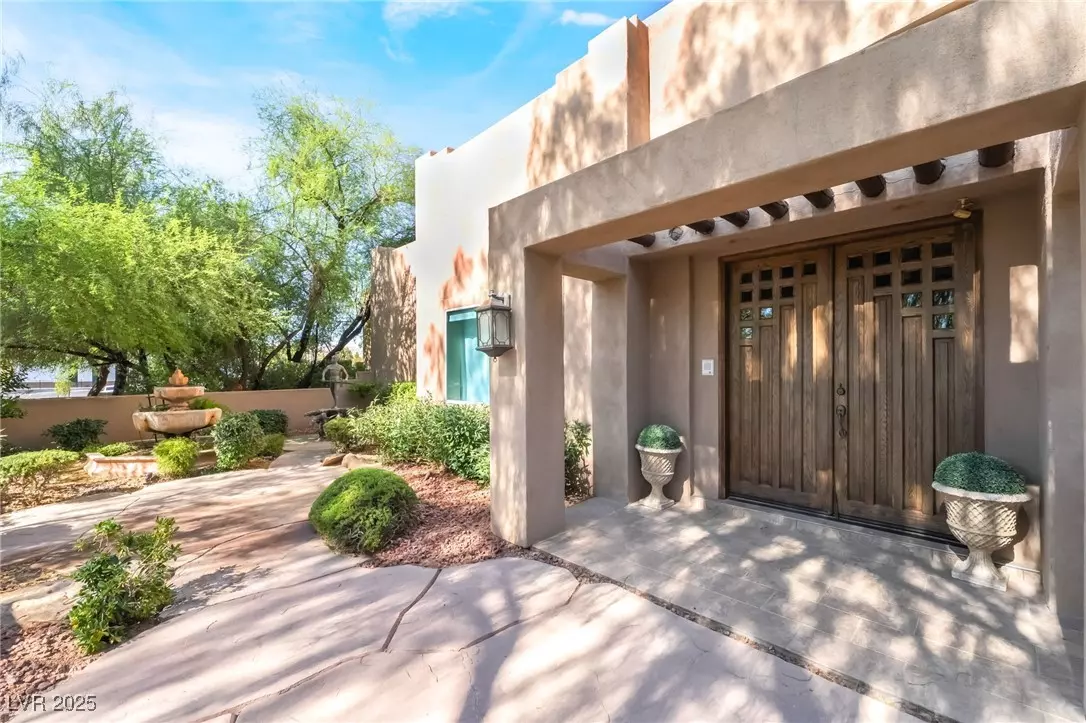 Las Vegas, NV 89141,10445 Schirlls ST
