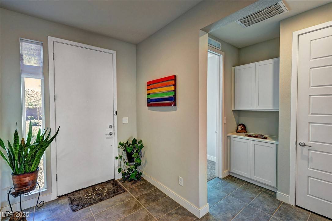 Pahrump, NV 89061,4717 S Maddington CT