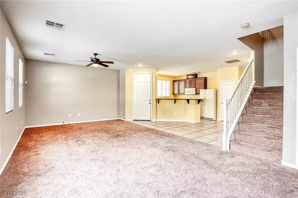 Las Vegas, NV 89108,3905 Sweet Pine ST #102