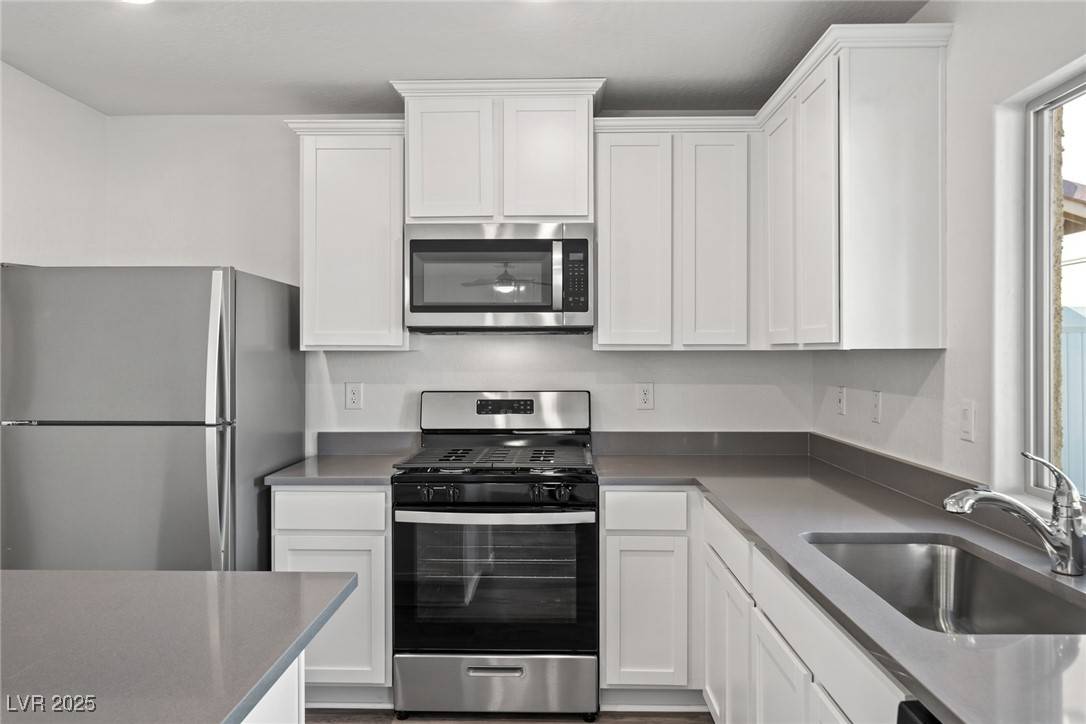 North Las Vegas, NV 89032,4216 Golden Sol ST