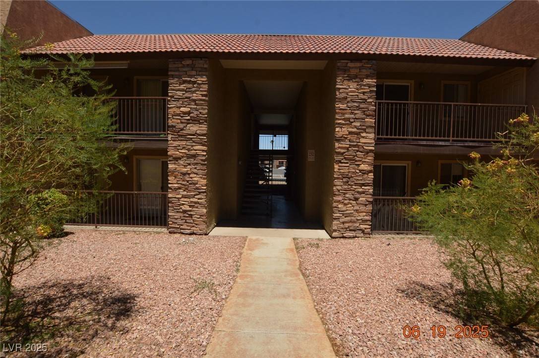 5160 Indian River DR #332, Las Vegas, NV 89103