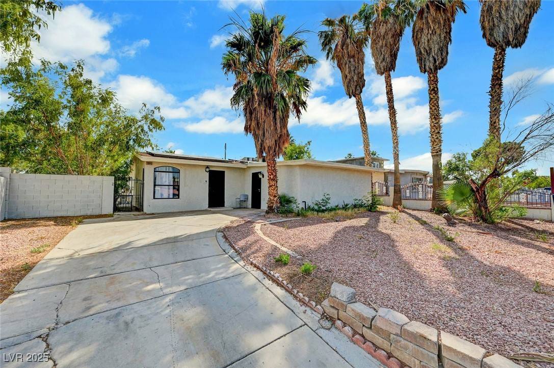 1804 David AVE, Las Vegas, NV 89101