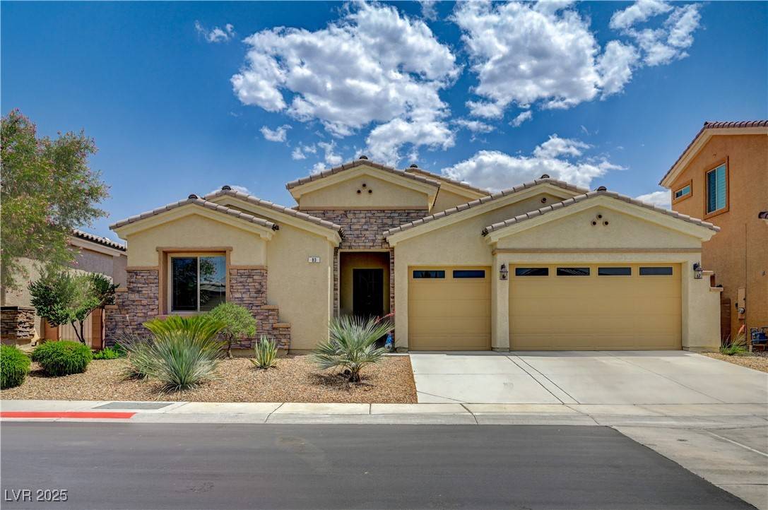 Las Vegas, NV 89183,83 Buckthorn Ridge CT