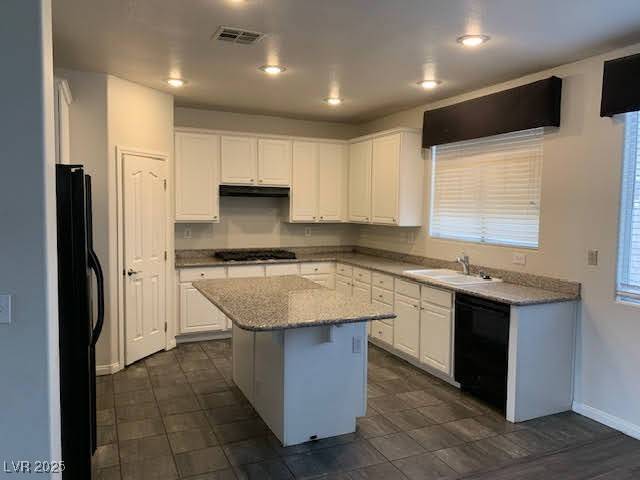 Henderson, NV 89012,94 Glendive ST