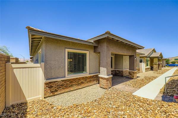 209 Bennett Pointe AVE, Henderson, NV 89011