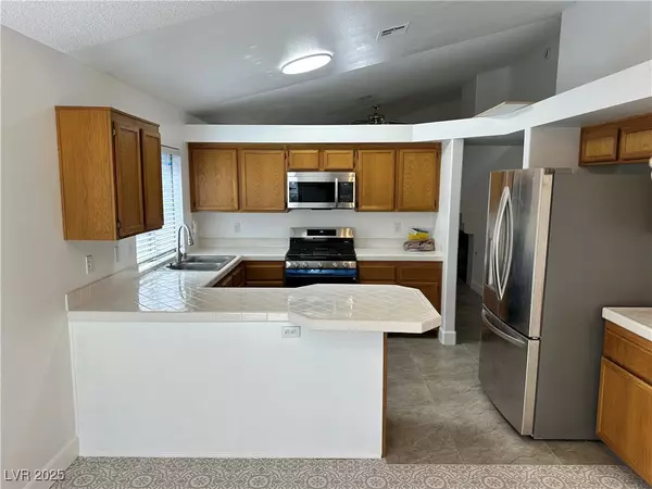 Las Vegas, NV 89108,6928 Atrium AVE