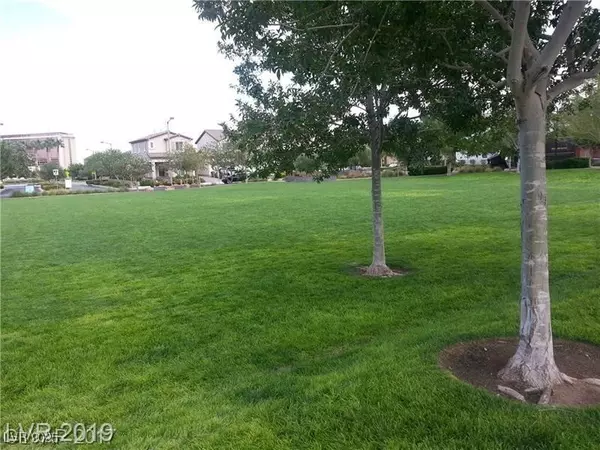 Las Vegas, NV 89135,11380 BELMONT LAKE DR #102