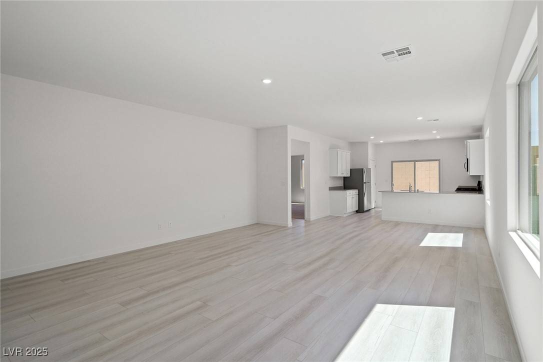 Las Vegas, NV 89156,2612 Lily Point ST