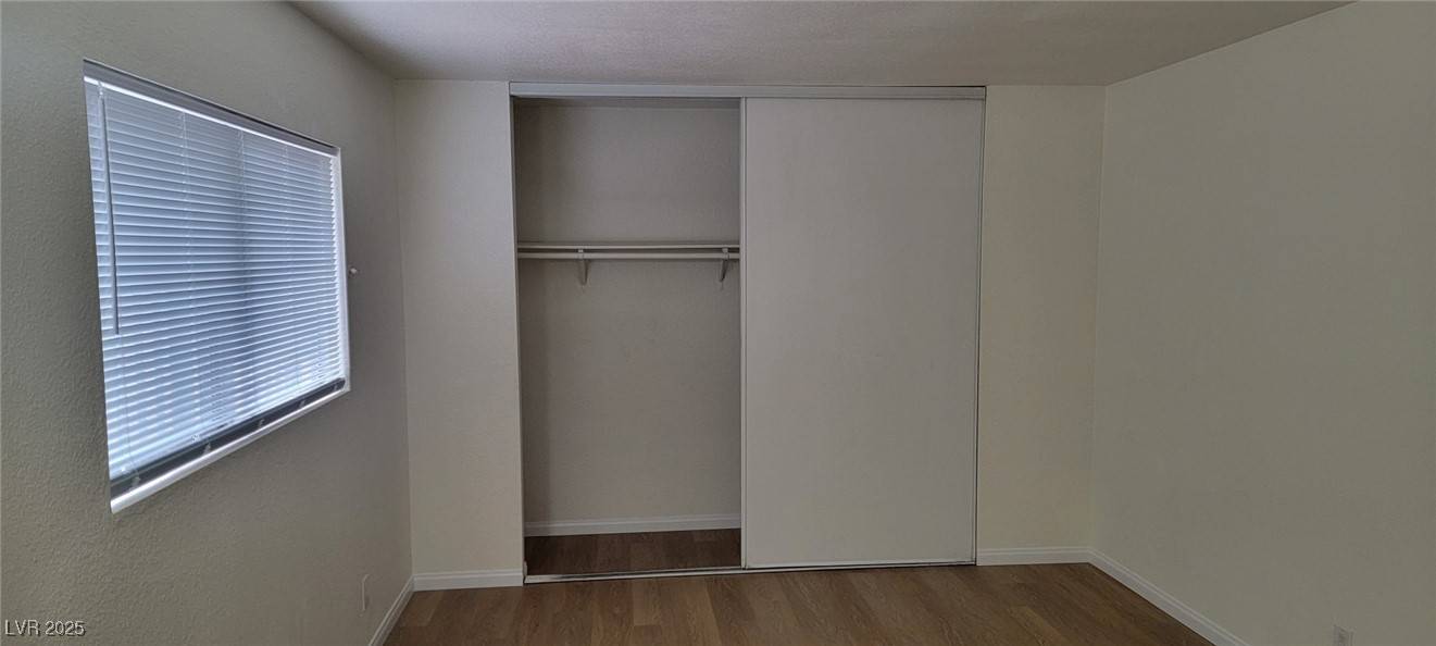 Las Vegas, NV 89119,5196 Golden LN #C