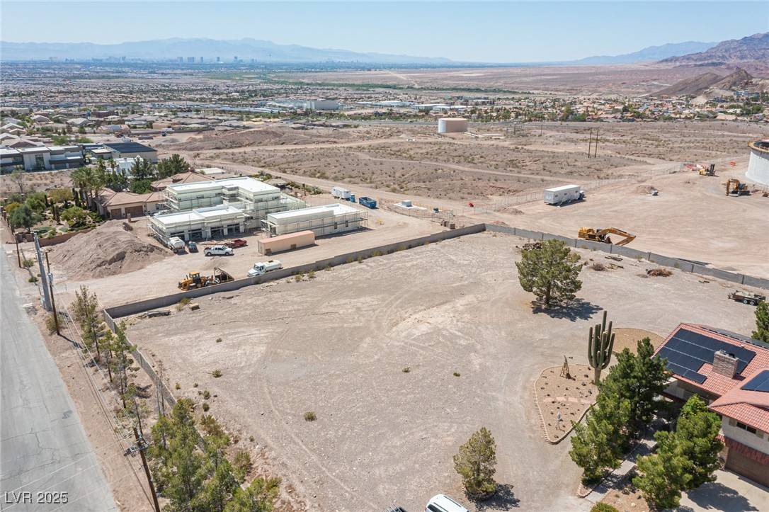 Henderson, NV 89015,Address not disclosed