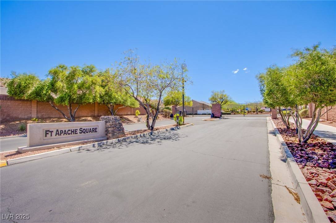 Las Vegas, NV 89149,9321 Lady Finger CT
