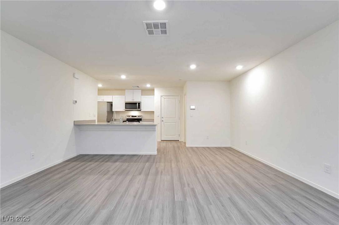 Henderson, NV 89044,3729 Celesta Vista AVE