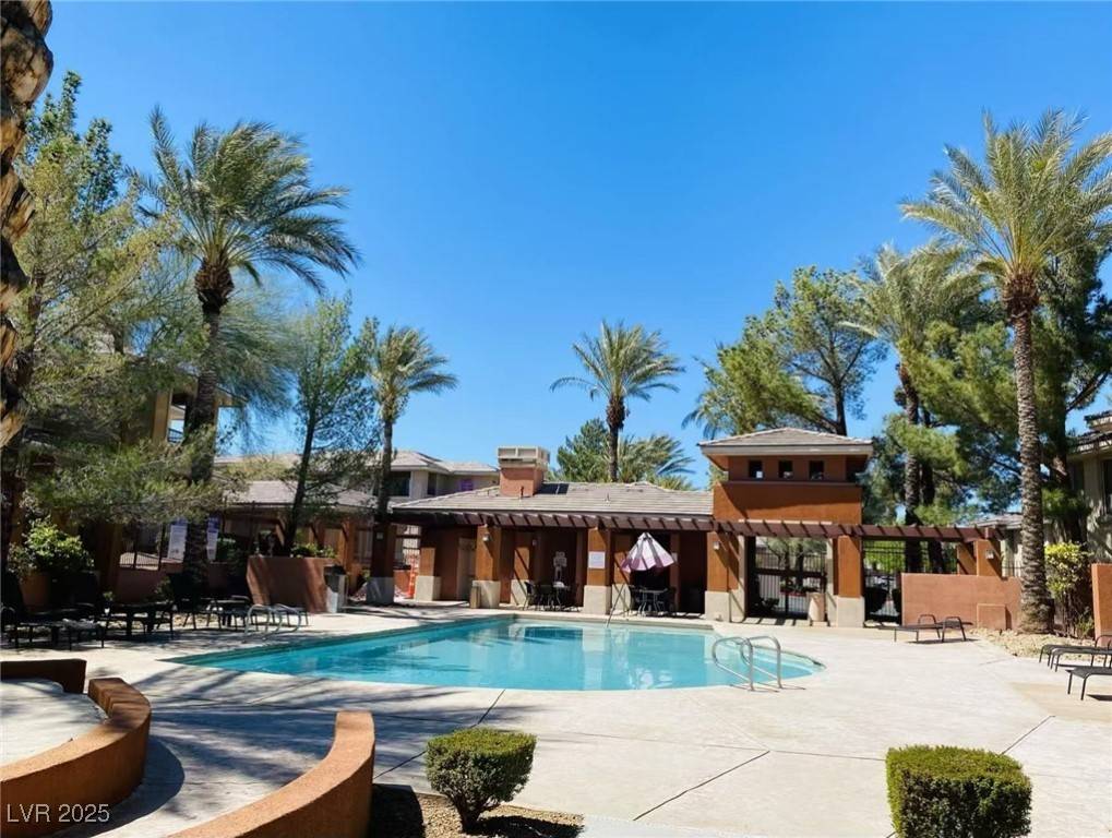 Las Vegas, NV 89144,908 Duckhorn CT #102