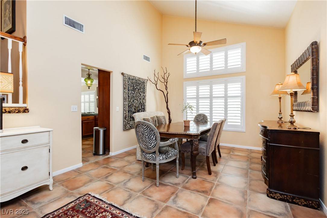 Las Vegas, NV 89117,8875 Tidal Bay DR